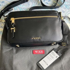 TUMI Florence Crossbody leather bag (Voyageur Collection)
